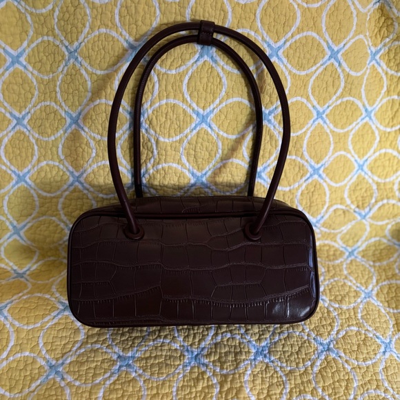 Brown Croc-Embossed Handbag EUC - Picture 2 of 4